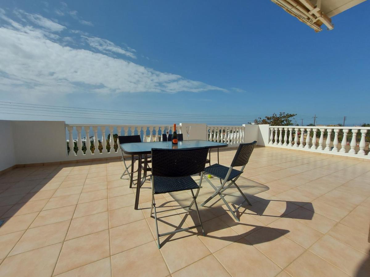 Sea Caves Suite Peyia Exterior foto